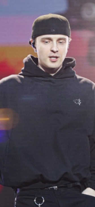 Егор Крид рассказал подробности о травме ноги, полученной в Дубае Егор Крид рассказал подробности о травме ноги, полученной в Дубае