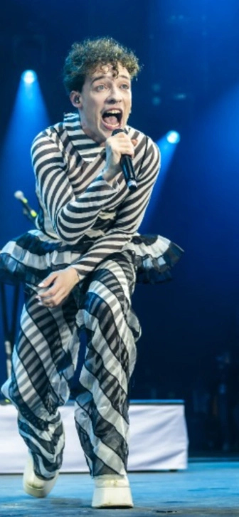 Прошлогодний победитель «Евровидения» намерен отказаться от награды Прошлогодний победитель «Евровидения» намерен отказаться от награды