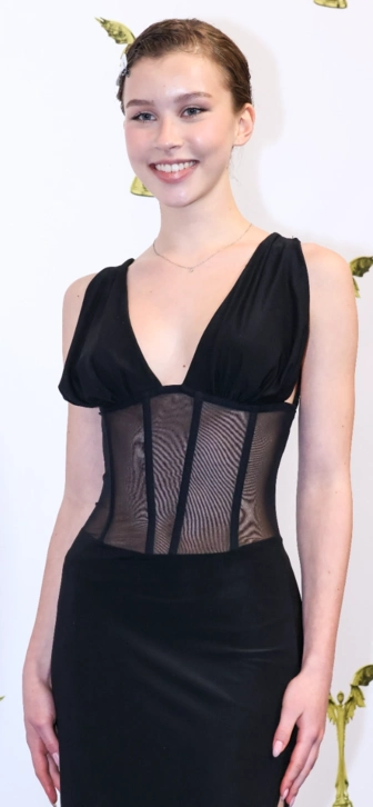 Анна Пересильд ответила хейтерам своей актерской игры Анна Пересильд ответила хейтерам своей актерской игры