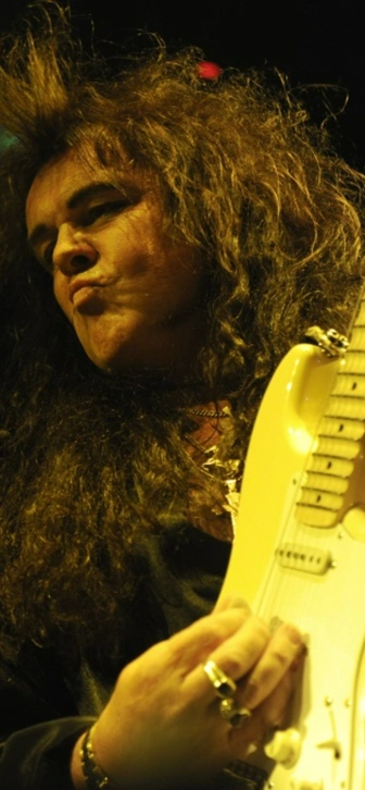 Гитарист-виртуоз Ингви Мальмстин даст единственный концерт в России Гитарист-виртуоз Ингви Мальмстин даст единственный концерт в России