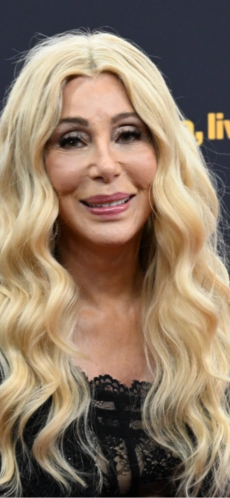 Здоровье певицы Шер находится на грани срыва из-за работы и подготовки к юбилею