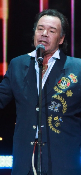 Тайная супруга легенды сцены Муромова борется с раком Тайная супруга легенды сцены Муромова борется с раком