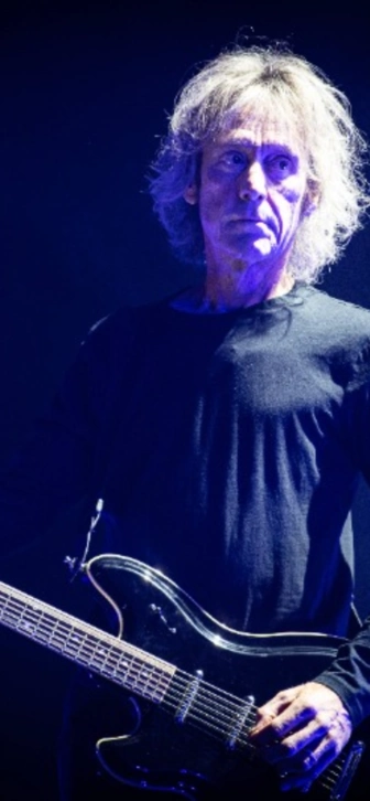 Британские власти начали расследование обстоятельств смерти бывшего гитариста The Cure