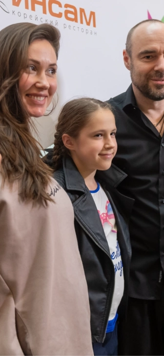 Елена Товстик в годовщину несостоявшейся «фарфоровой свадьбы» упрекнула бывшего супруга Елена Товстик в годовщину несостоявшейся «фарфоровой свадьбы» упрекнула бывшего супруга