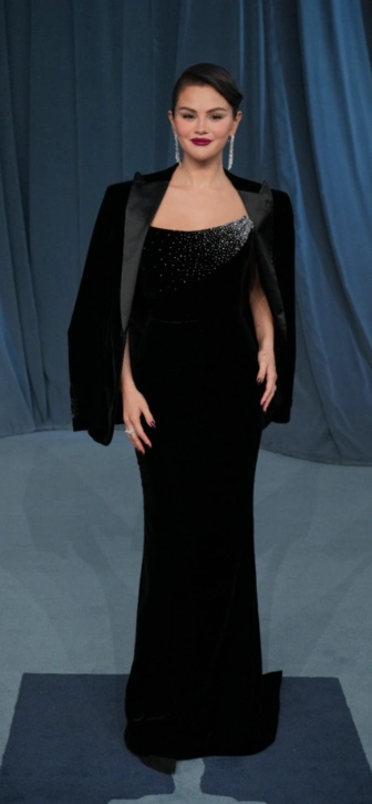 Фанаты обсуждают «плохие манеры» бойфренда Селены Гомес