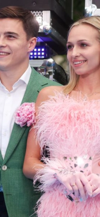 Даша и Никита Нагорные официально объявили о второй беременности Даша и Никита Нагорные официально объявили о второй беременности