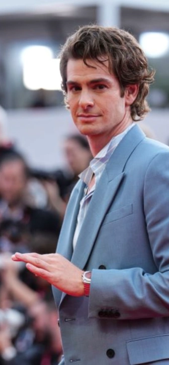 «Новый человек-паук» Эндрю Гарфилд планирует создать семью с Моникой Барбаро «Новый человек-паук» Эндрю Гарфилд планирует создать семью с Моникой Барбаро