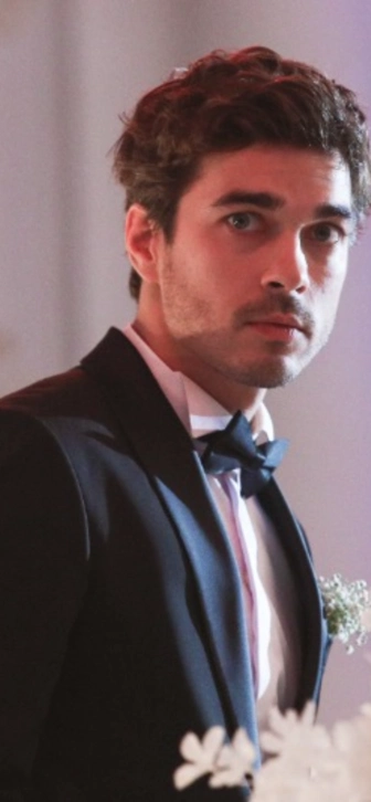 Константин Белошапка раскрыл тайну личной жизни впервые после развода с Урсуляк