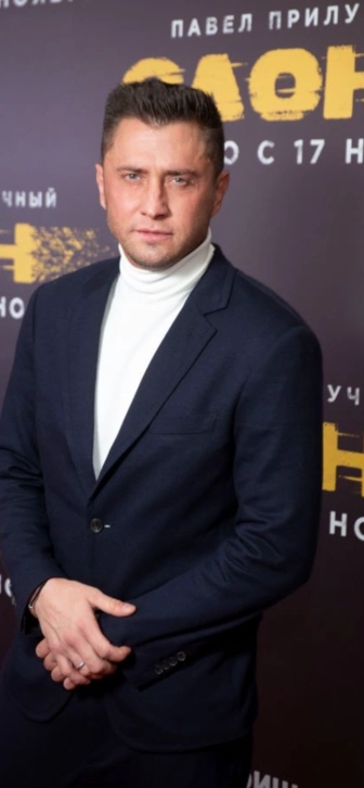 Суд вынес новое решение в споре Павла Прилучного с бывшей женой Муцениеце о сыне