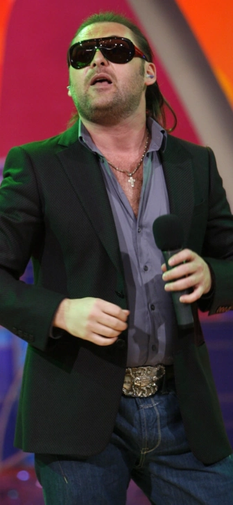 Вся правда о Мистере Кредо: что стало исполнителем хита «Белый танец»