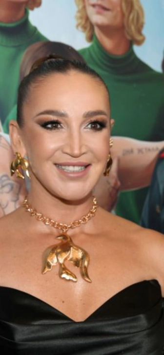 Ольга Бузова дала неожиданный совет на декабрь: «Не стесняюсь и ною» Ольга Бузова дала неожиданный совет на декабрь: «Не стесняюсь и ною»