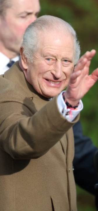 Король Карл III подтвердил сотрудничество с полицией по делу принца Эндрю