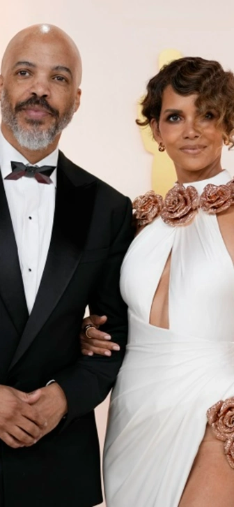 Холли Берри все-таки выходит замуж: актриса разъяснила путаницу вокруг своего ответа на предложение Холли Берри все-таки выходит замуж: актриса разъяснила путаницу вокруг своего ответа на предложение