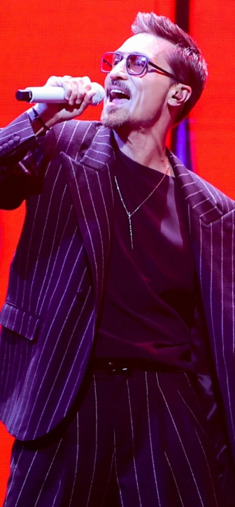 Дима Билан прокомментировал слухи о соперничестве с Филиппом Киркоровым