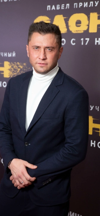 Павел Прилучный поздравил сына Микаэля с трехлетием