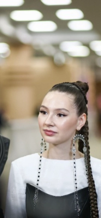 Ay Yola готовится выпустить более глубокий материал после дебютного альбома Ay Yola готовится выпустить более глубокий материал после дебютного альбома