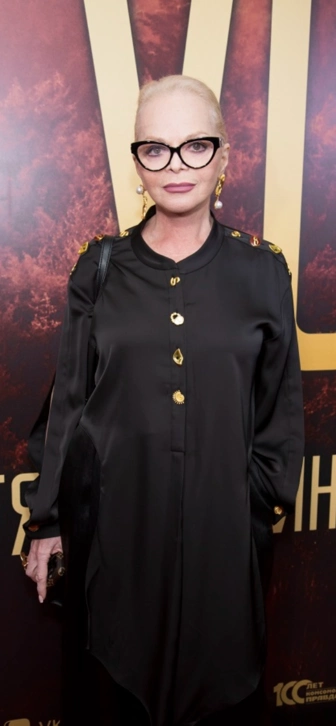 Суд постановил  оставить спорную квартиру Долиной Полине Лурье