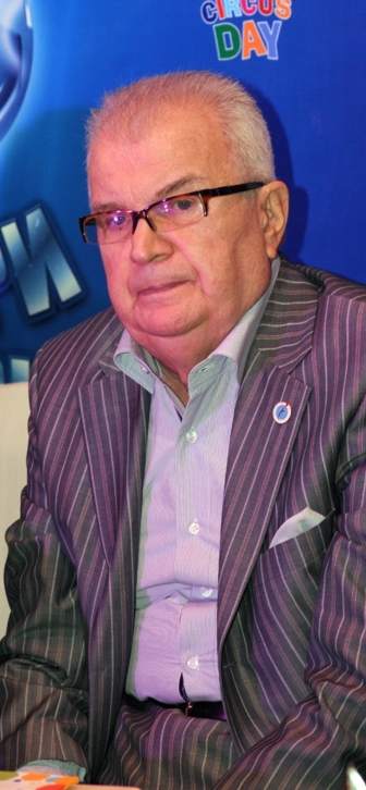 Умер иллюзионист и артист цирка Эмиль Кио