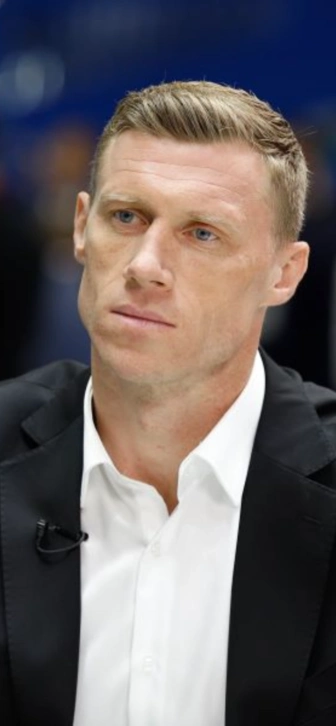 42-летний Павел Погребняк провел новогодние праздники в Дубае с 18-летней возлюбленной