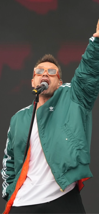 Участники «Дискотеки Авария» рассказали историю создания хита «Новогодняя» Участники «Дискотеки Авария» рассказали историю создания хита «Новогодняя»