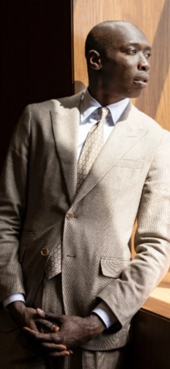 Самый популярный тиктокер продаст свой бренд и лицо за $900 млн