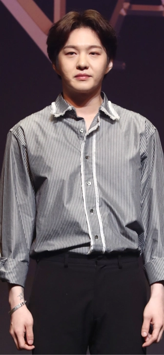 Бывшие айдолы раскрыли суровую правду о стажировках в Cube Entertainment