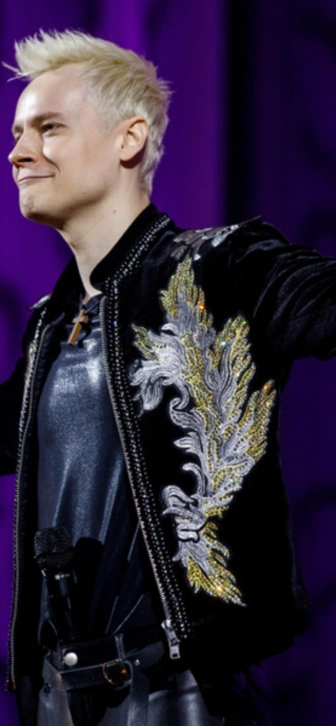 SHAMAN признался в проблемах со слухом на концерте в Екатеринбурге