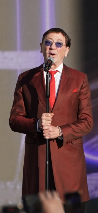 Григорий Лепс заявил, что хочет еще раз стать отцом