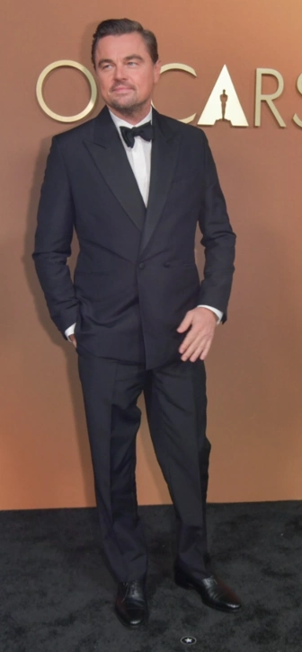 Леонардо Ди Каприо объяснил, почему прячет лицо на публике Леонардо Ди Каприо объяснил, почему прячет лицо на публике