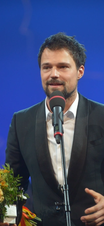 Данила Козловский поделился редким фото Оксаны Акиньшиной