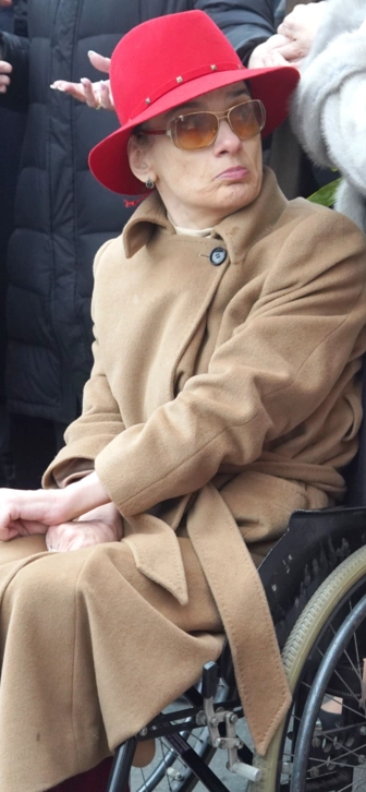 Как живет Мария Баталова после утраты родителей: наследство, суды, долг Дрожжиной и Цивина