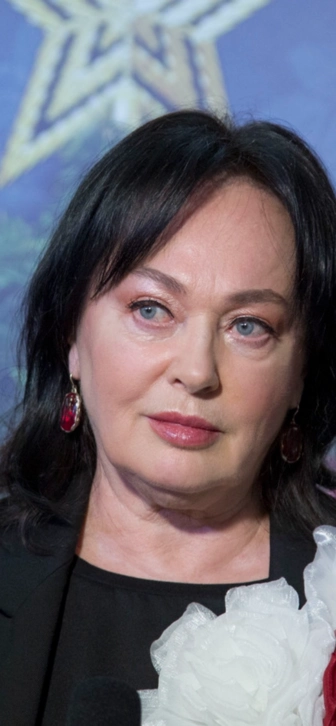 Актриса Лариса Гузеева улетела из России