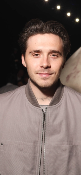 Бруклин Бекхэм впервые раскрыл правду о конфликте с родителями: «Не оставили выбора»