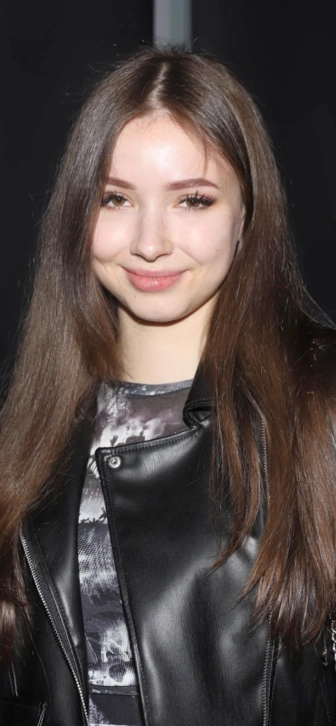 Звезда «Ворониных» Мария Ильюхина показала на предновогодних фото подросшую дочь