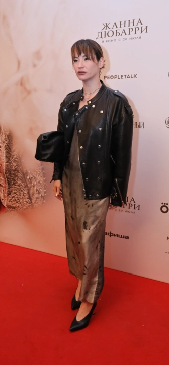 Ида Галич решилась на безоперационную подтяжку лица