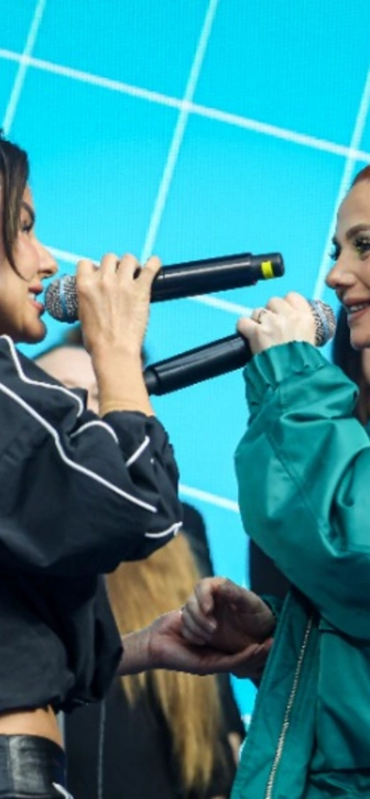 Участники группы t.A.T.u. рассказали об отношениях с продюсерами Участники группы t.A.T.u. рассказали об отношениях с продюсерами