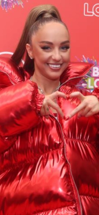 Мари Краймбрери рассказала о том, как изменилась ее жизнь с рождением ребенка