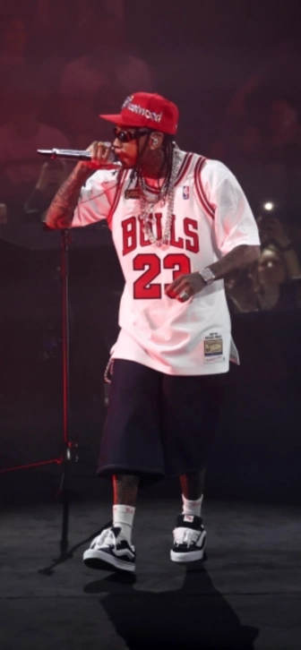 Рэпер Tyga чуть не лишился 3 миллионов рублей в Москве