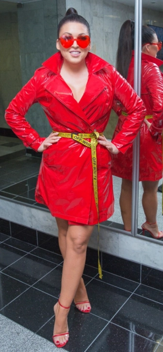 43-летняя Ирина Дубцова планирует вновь стать матерью 43-летняя Ирина Дубцова планирует вновь стать матерью