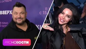 Сколько тысяч евро нацепила на себя Оксана Самойлова? Премьера 2 части байопика «Руки Вверх!» Сколько тысяч евро нацепила на себя Оксана Самойлова? Премьера 2 части байопика «Руки Вверх!»